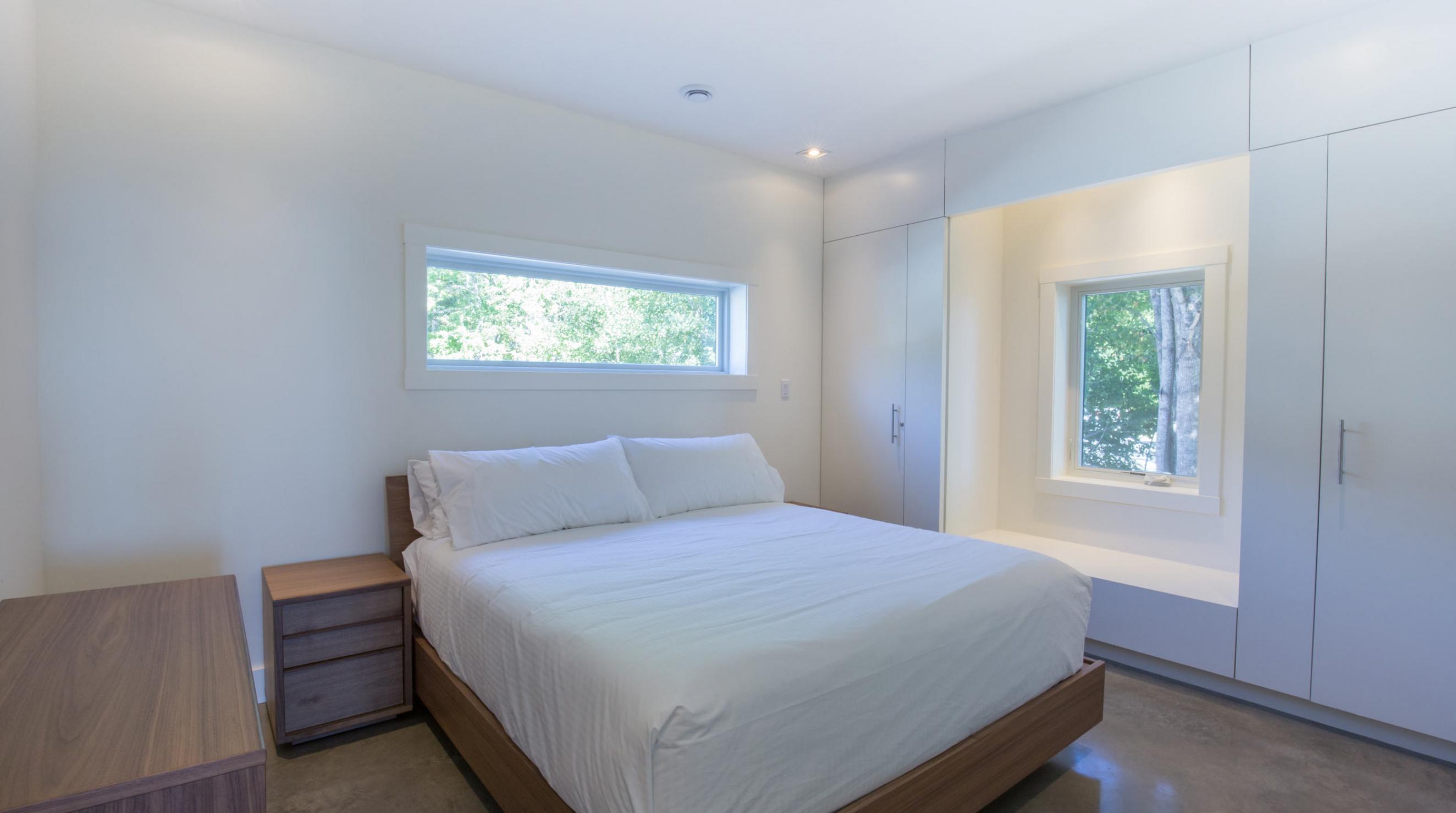 QuarterDeck Beach Lofts Summerville Beach Bedroom